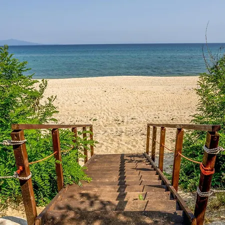 Sarakina Caravans By The Sea