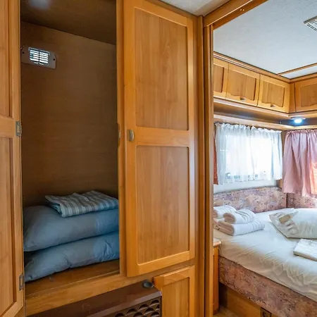 Sarakina Caravans By The Sea