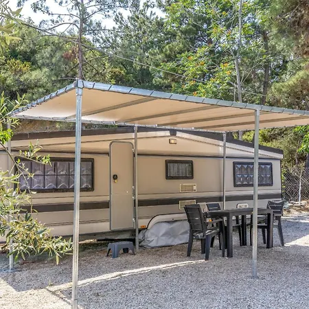 Camping Sarakina Caravans By The Sea Elaiokhorion
