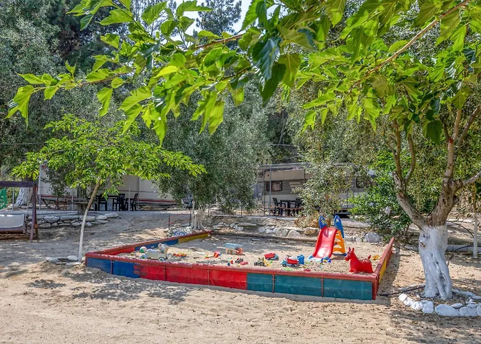 Sarakina Caravans By The Sea Camping Elaiokhorion