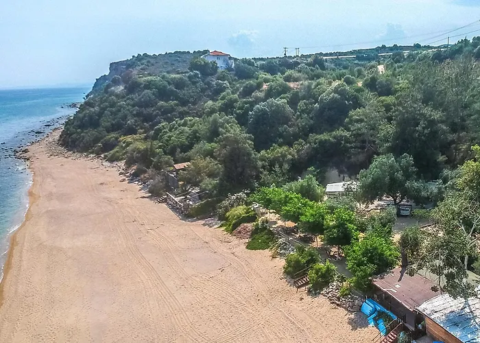 Camping Sarakina Caravans By The Sea Elaiokhorion