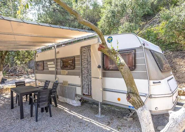 Camping Sarakina Caravans By The Sea Elaiokhorion